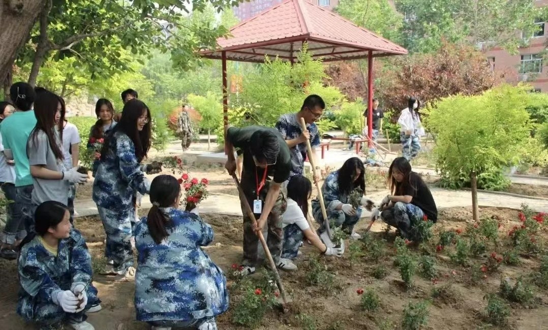 保理会计学院五月劳动月，身体力先行