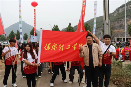 “太行古道行，传承文化展风采”——bwin必赢唯一官方网站艺术学院学子参加“山野田园如意路”志愿服务活动